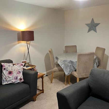 The Eaves, Glastonbury High Street 2 Bed 2 Bathroom Apartment Luaran gambar