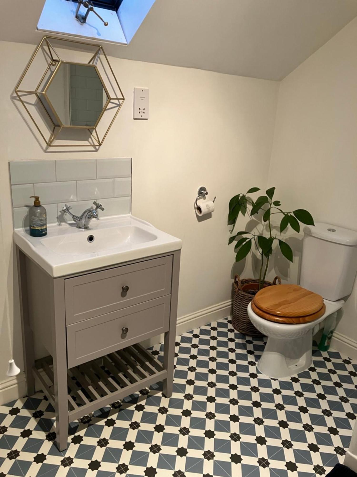 The Eaves, Glastonbury High Street 2 Bed 2 Bathroom Apartment Luaran gambar